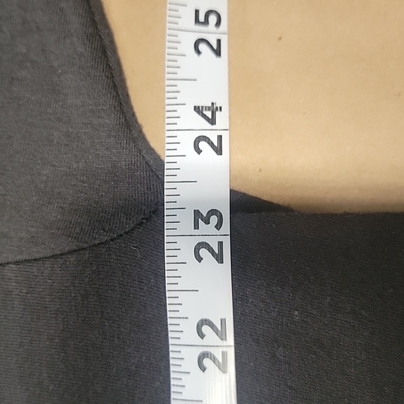 Spoiler Alert Size L Black "Hustle Hard" NYC Skyline Graphic Long Sleeve T Shirt - Picture 5 of 8